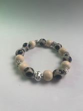 Load image into Gallery viewer, Men&#39;s Cow Print and Cream Beaded Bracelet
