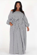 Load image into Gallery viewer, Black and White Stripe Maxi Dress
